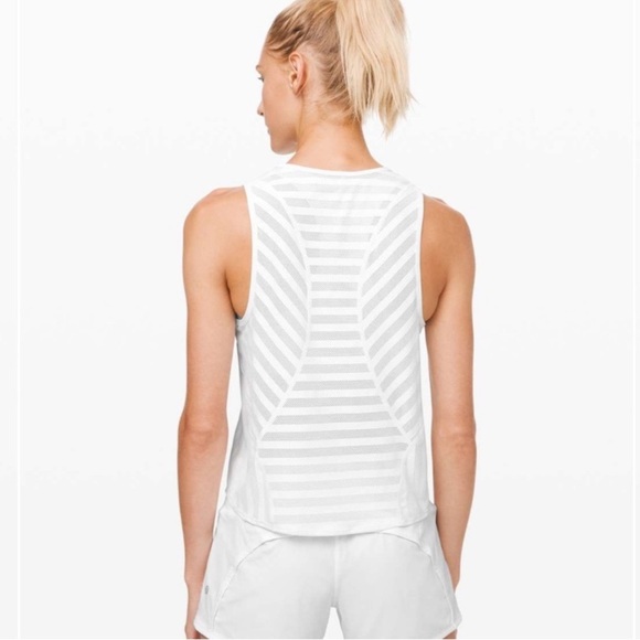 •lululemon - Off and Running Tank• - Picture 2 of 9